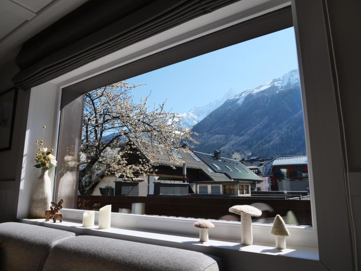 Chalet hôtel le Whymper Chamonix Exterior foto